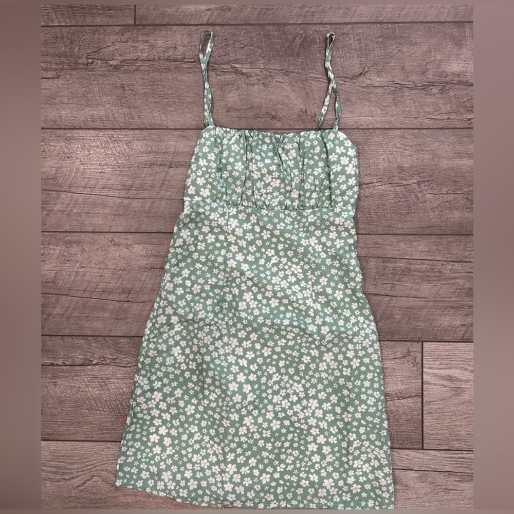 Princess Polly Green and White Floral Dress
